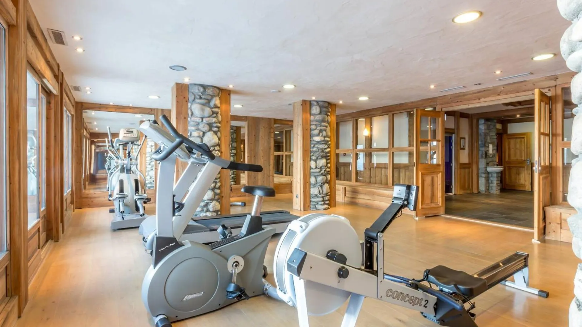 Apartamento Appartement 4* - Pied Des Pistes - Piscine, Spa, Sauna, Hammam, Salle De Sport - Fr-1-461-24 Saint-Martin-de-Belleville